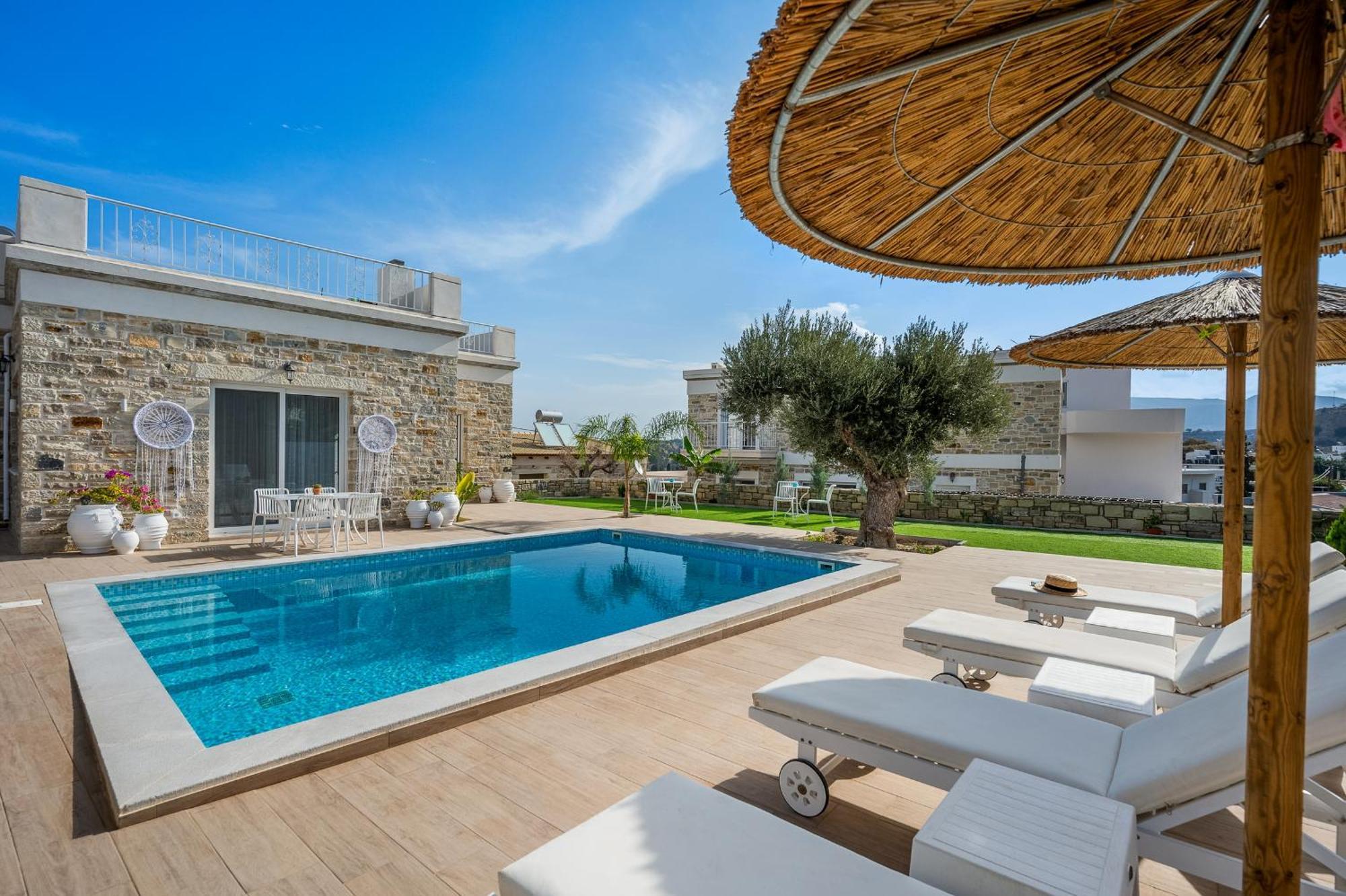 Aphrodite's Luxury Pearls 2 Villa Pitsidia